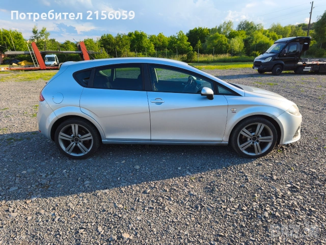 Seat Leon FR 2.0тди 170кс, снимка 5 - Автомобили и джипове - 54989852