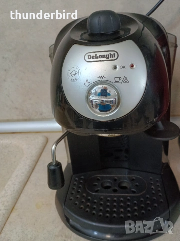 Кафеварка De Longhi, снимка 5 - Кафемашини - 54030897