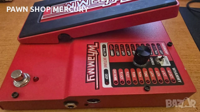 Продавам 4 ефектa за китара BOSS, Ibanez, Digitech Whammy 5, Electro Harmonix Little Big Muff, снимка 10 - Китари - 54151153