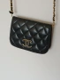 Малка кожена чанта Chanel, снимка 1