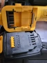 Dewalt DCH033 2J безчетков перфоратор , комплект, цена 150€ без коментар!, снимка 9