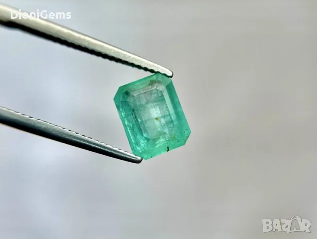 Естествен Нигерийски Смарагд (Изумруд) 3.359 ct – Със сертификат от Bellerophon (Париж), снимка 3 - Други - 55392439
