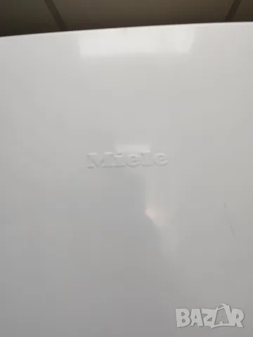 комбиниран хладилник с фризер Миеле Miele Made in Germany 2 години гаранция! , снимка 2 - Хладилници - 55306176