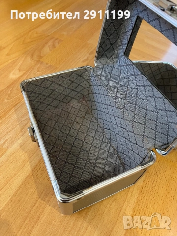 Малък алуминиев куфар, снимка 7 - Куфари с инструменти - 54243112