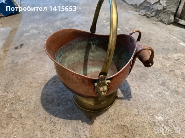 Продавам медна кана/ ваза, снимка 2 - Антикварни и старинни предмети - 54542321