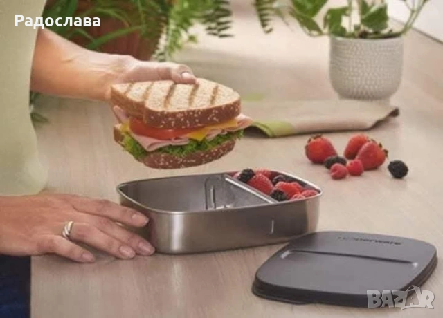 Метална кутия с разделител от Tupperware , снимка 4 - Кутии за съхранение - 54821605