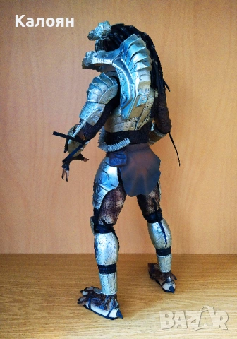 Екшън фигура NECA 1/4 Jungle Hunter Predator LED, снимка 3 - Колекции - 54264473