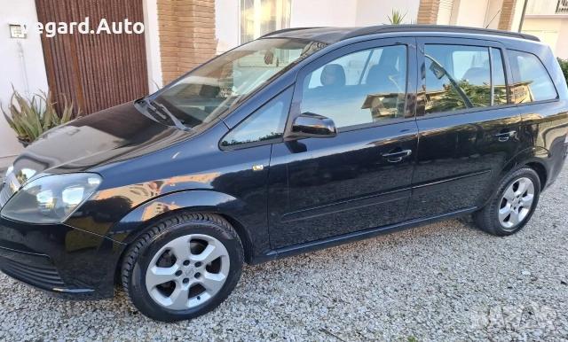 Opel Zafira B 1.9cdti 150к.с. 2006г. се продава на части, снимка 4 - Автомобили и джипове - 55099076