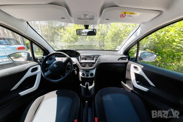 Peugeot 208, снимка 8 - Rent a car - 54834024