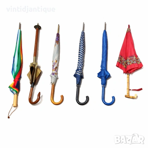 Винтидж чадъри - червеният е с бамбукова дръжка другите са класически дизайн