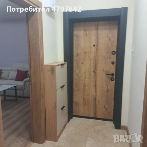 Под наем тристаен апартамент в Центъра!, снимка 8 - Апартаменти - 54637988