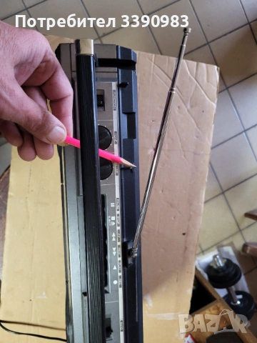 HITACHI TRK-6830E радиокасетофон, снимка 6 - Радиокасетофони, транзистори - 54013878