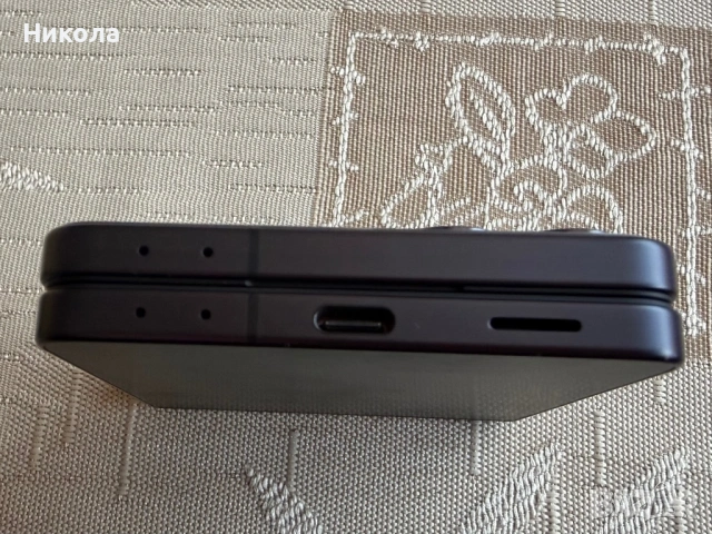 Samsung Galaxy Z Flip 7 512GB, снимка 8 - Samsung - 53485591