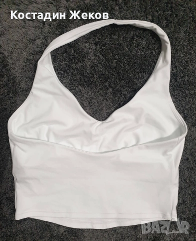  Нов дамски оригинален бял кроп топ Gymshark Halter Neck Cami with Shelf , снимка 7 - Корсети, бюстиета, топове - 54527232