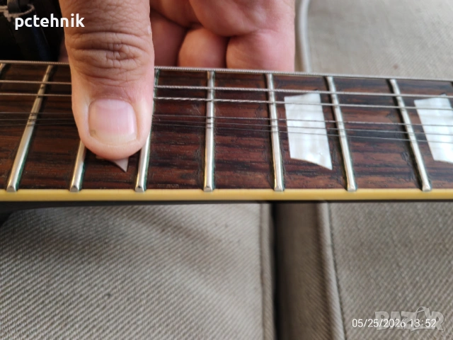 Електрическа китара Epiphone Les Paul Standard (С подбрани адаптери + Видео), снимка 3 - Китари - 54670834