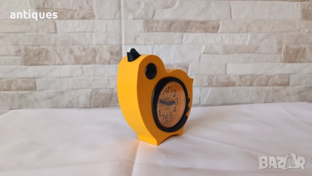 Стар детски часовник / будилник - SLAVA- Сделано в СССР - 1970г., снимка 6 - Антикварни и старинни предмети - 54143647