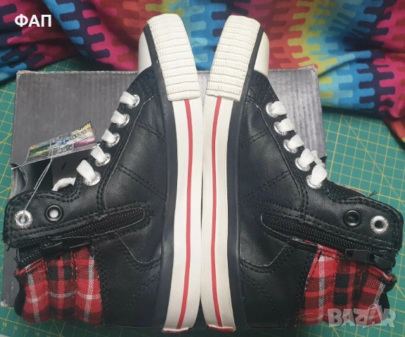 	BritishKnights Black/Red Trainers Size EU29, детски , нови в кутия, снимка 3 - Детски маратонки - 55120230