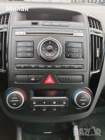 Kia ceed 1.6crdi 116, снимка 15 - Автомобили и джипове - 54018269