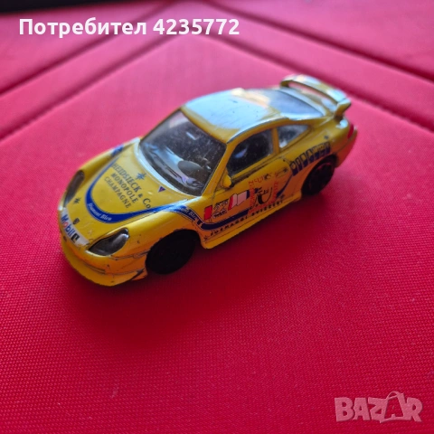 Колекционерска метална количка Porshe GT3 cup на италианската марка Bburago мащаб 1:43 