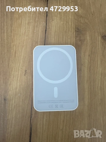 Apple power bank lightning port, снимка 2 - Оригинални батерии - 54406448