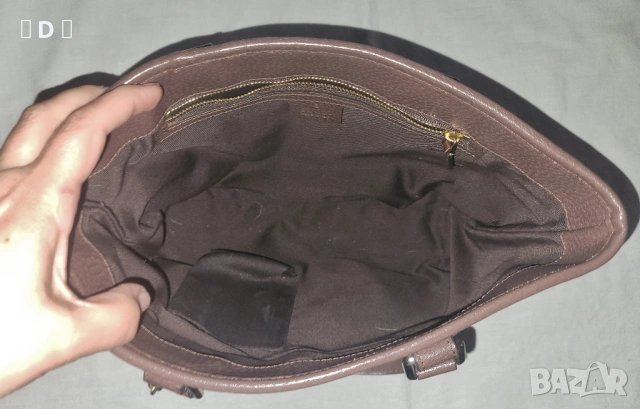 GUCCI оригинална чанта, снимка 8 - Чанти - 54654306