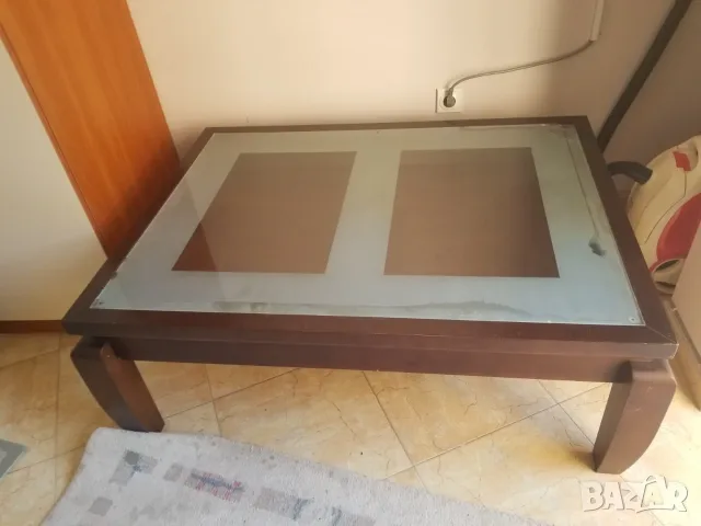 Дървена маса масив