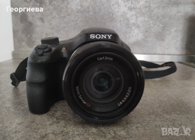 Sony Cyber-shot DSC-HX300 – 50x оптичен zoom + статив King best KVB-120