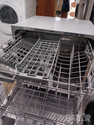 Малка сива съдомиялна тип кубче Candy за 8 комплекта с 2 години гаранция!, снимка 7 - Съдомиялни - 53968395
