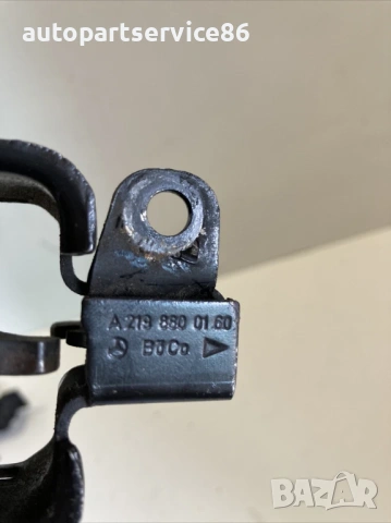 Механизъм за заключване на преден капак за Mercedes ML W164 420 CDI (2007) A2198800160, снимка 2 - Части - 54166919