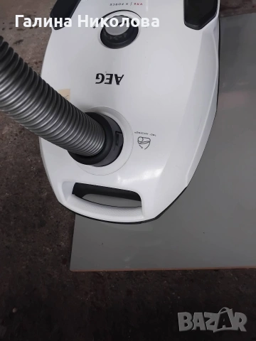прахосмукачка AEG, снимка 5 - Прахосмукачки - 55049602