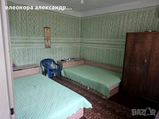 Продава се къща с двор 1,600дк., снимка 18 - Къщи - 54743937
