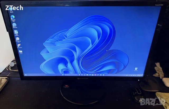 PC с подарък Монитор 8 ядра Intel Core I7, 1080 , 16 GB RAM, снимка 10 - Геймърски - 55337690