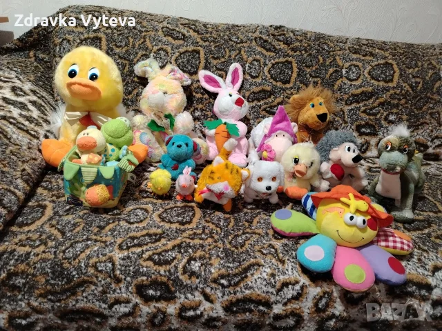 Голям лот от 15 броя плюшени играчки в отлично състояние