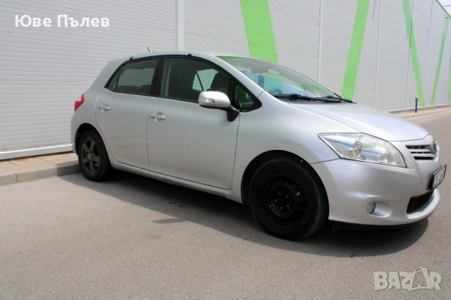 Toyota Auris II 1.6 (132 кс) + ГАЗОВ  ИНЖЕКЦИОН 2013 август, снимка 3 - Автомобили и джипове - 54730145