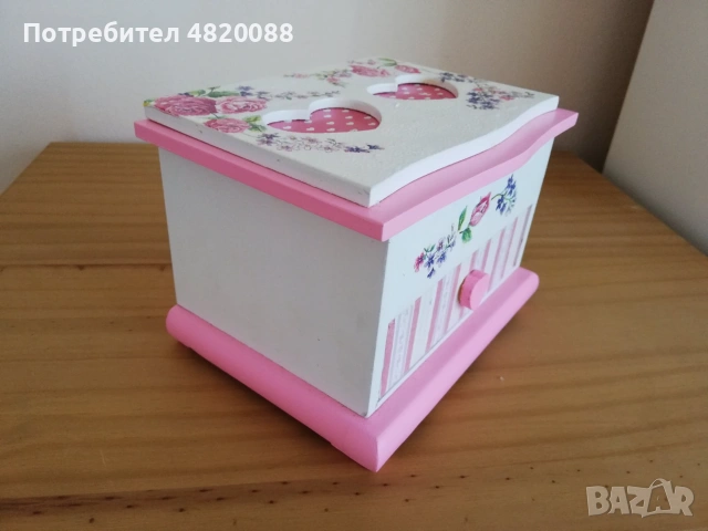 Мини тоалетка дървена с огледало, РЪЧНА декорация, снимка 5 - Други - 55229474