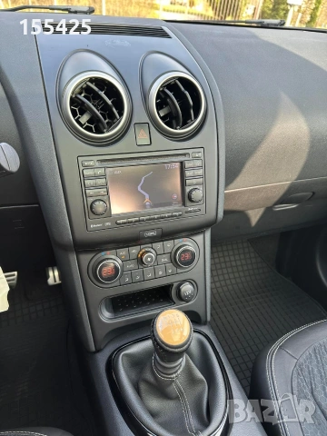Nissan Qashqai 1.6dci TEKNA 130к.с., снимка 11 - Автомобили и джипове - 54195103