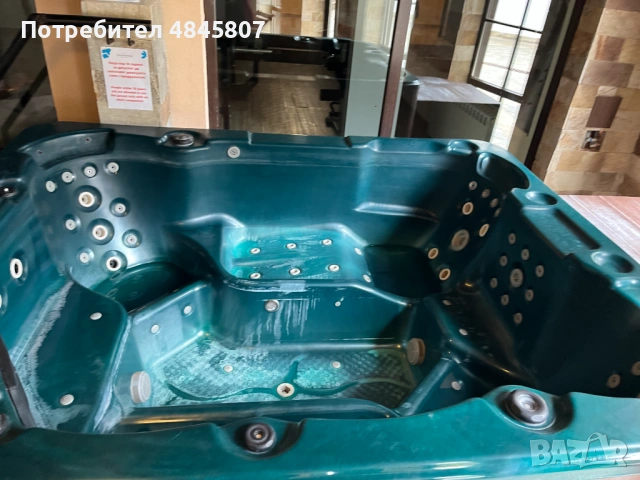 Продавам джакузи / SPA за 4–5 човека