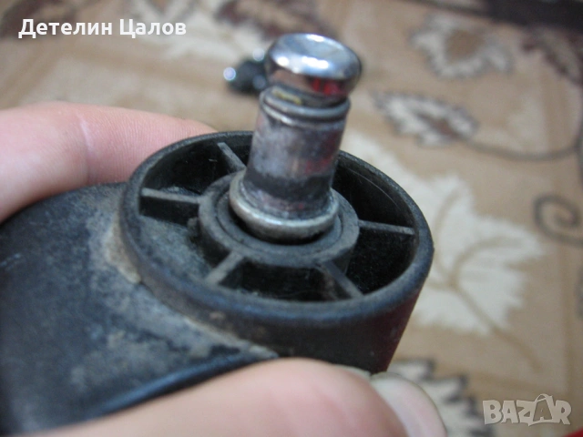 Осем броя колелца, снимка 4 - Столове - 54660761