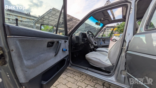 VW Golf 2, 1.8 GTI, снимка 11 - Автомобили и джипове - 54874958