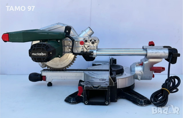 Metabo KGS216M - Настолен циркуляр с герунг 1500W Ø216mm, снимка 3 - Триони и циркуляри - 55269501