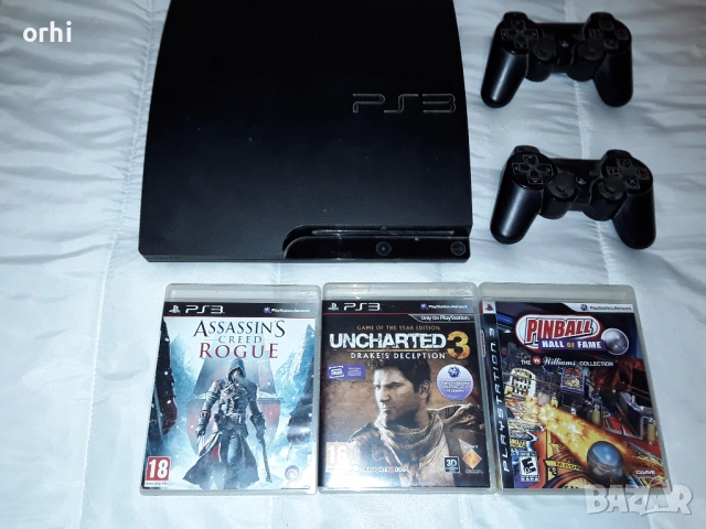 PS3  160GB PlayStation 3 Slim с 2 джойстика и 3 игри
