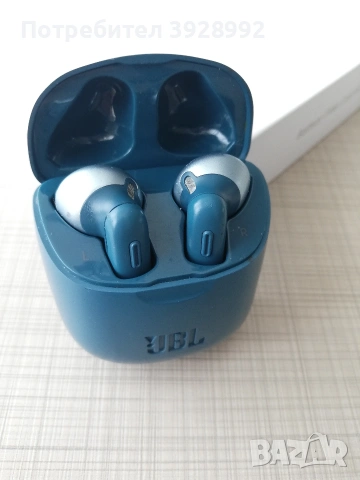 Блутут слушалки JBL Tune TWS 225, снимка 2 - Bluetooth слушалки - 54637791
