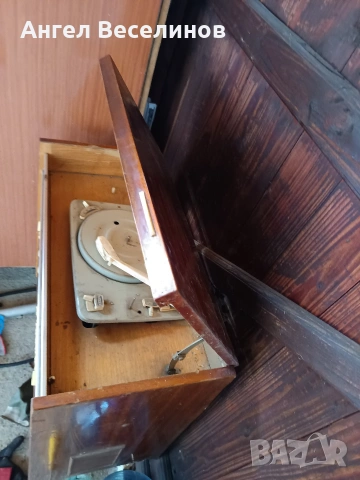 радио грамофон Ригонда, снимка 3 - Грамофони - 54087045