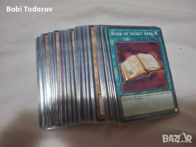 Оригинални карти yu-gi-oh TCG и GX с протектори