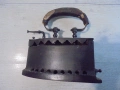№ 8607 Стара ютия на жар  , снимка 5