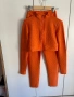 Дамски сет оранжев спортен, снимка 1
