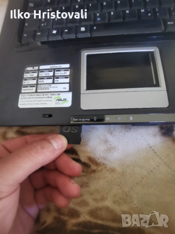 Продава се за повече информация на лично , снимка 7 - Лаптоп аксесоари - 54058732