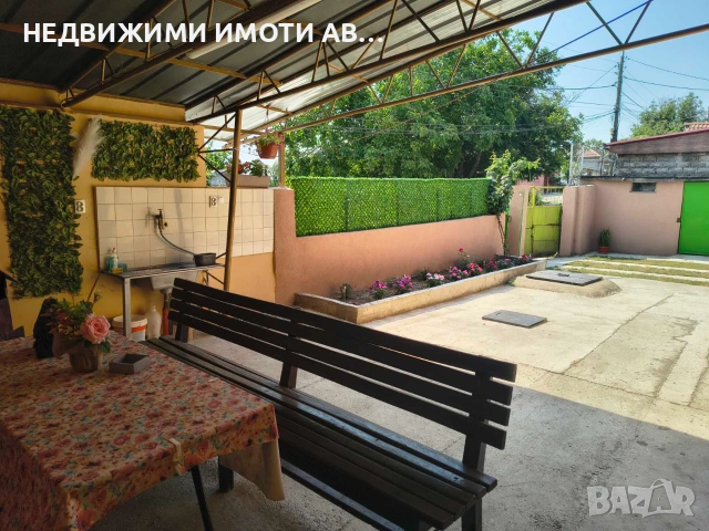 къща, кв. Долапите, 160000 евро, снимка 17 - Къщи - 55119055