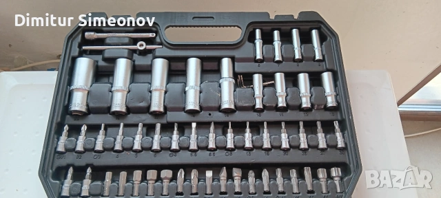 комплект инструменти, снимка 4 - Куфари с инструменти - 54260094