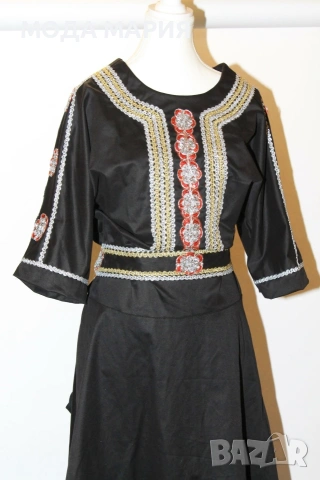 СТИЛИЗИРАНА  НОСИЯ, ФОЛКЛОРНА РОКЛЯ, ГОЛЯМ РАЗМЕР, С КОЛАНЧЕ, снимка 2 - Рокли - 53984051